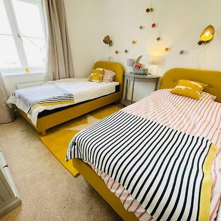 Stunning! Beautiful Contemporary Property In Holt, Norfolk Holt  Eksteriør bilde